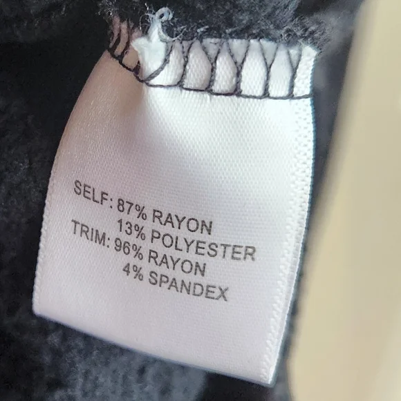 Snakeskin Pattern Sweatshirt Size Small - Picture 5 of 5